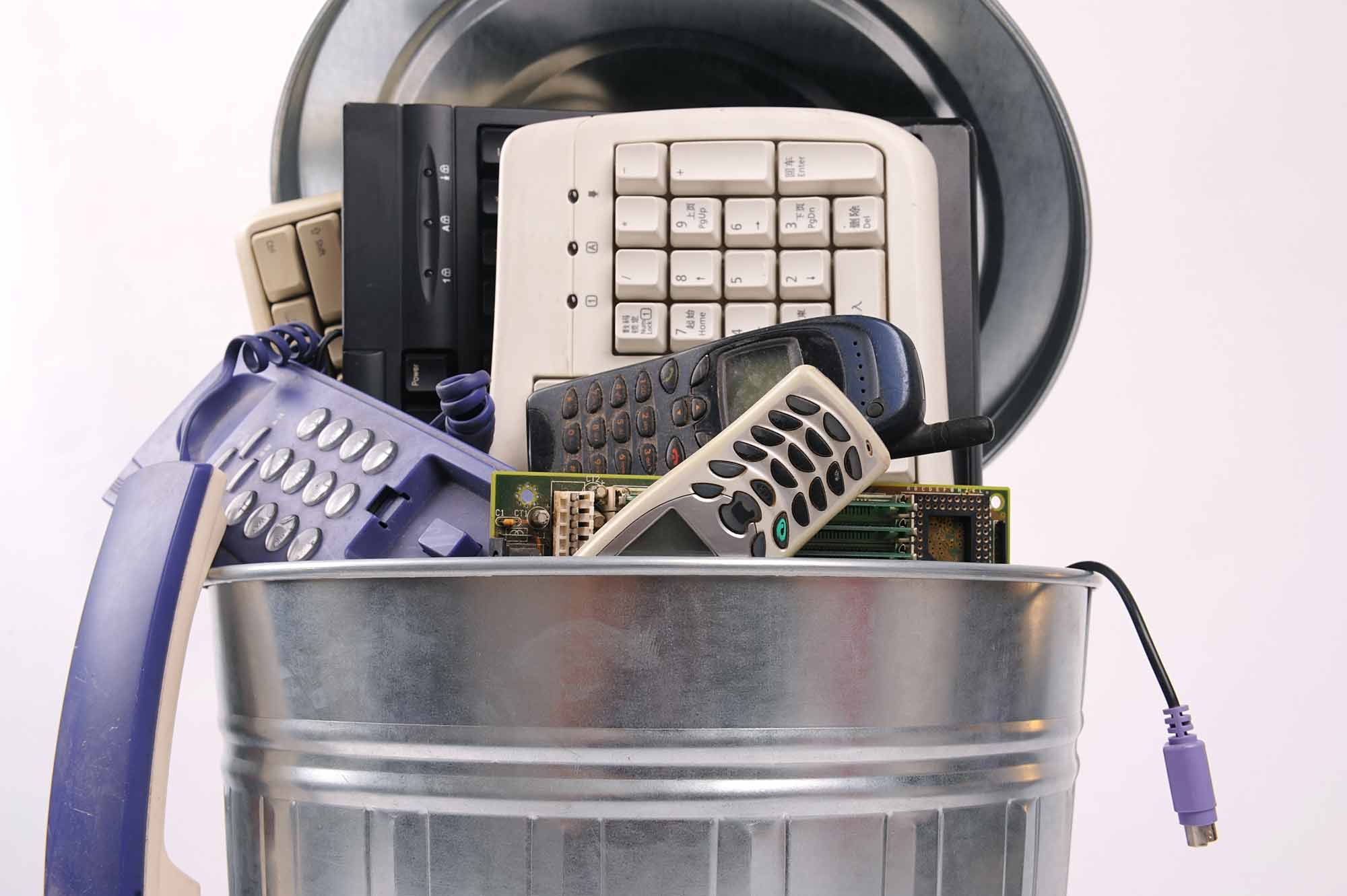 Conoce-lo-que-puedes-Hacer-con-tu-Basura-Tecnológica Bsai Seguridad y Controles