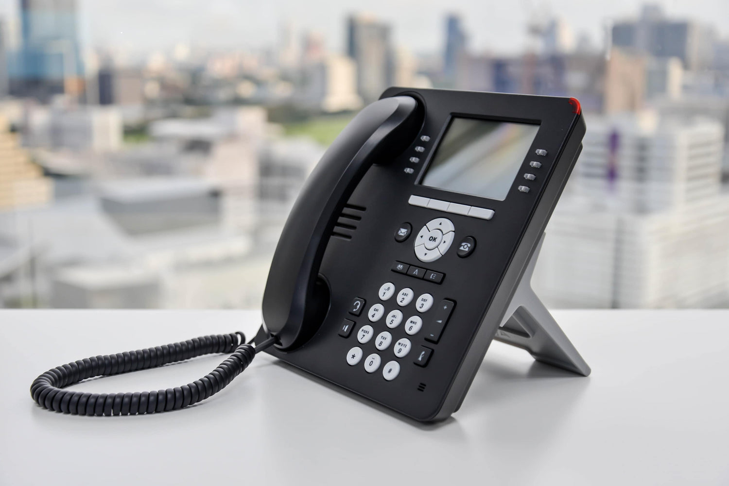 Conoce-Cómo-La-Telefonía-IP-Ayudará-a-Optimizar-tu-Empresa Bsai Seguridad y Controles