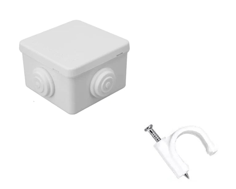 SAXXON SWD008LMGNCC5MMR - PAQUETE DE CAJA DE CONEXIONES 4 ENTRADAS 80X80X50MM CON BOLSA DE GRAPAS REDONDAS DE PARED DE 6MM DE ALTO COLOR BLANCO 50 PIEZAS-Faceplate Y Cajas Universales-SAXXON-Bsai Seguridad & Controles
