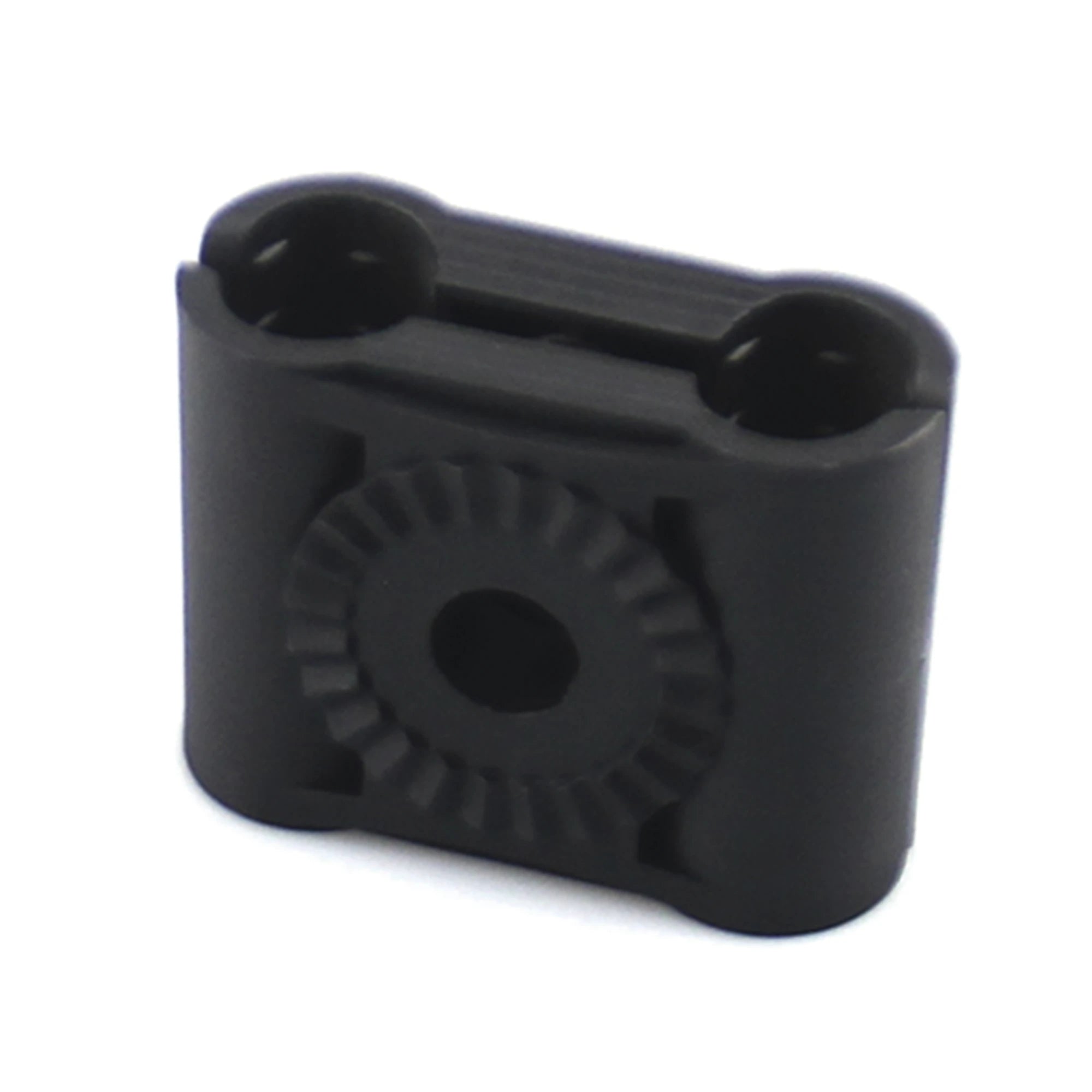 PAQUETE DE 10 SUJETADORES PLASTICOS PARA CABLE COAXIAL DE 3/8"-Antenas-SYSCOM TOWERS-Bsai Seguridad & Controles