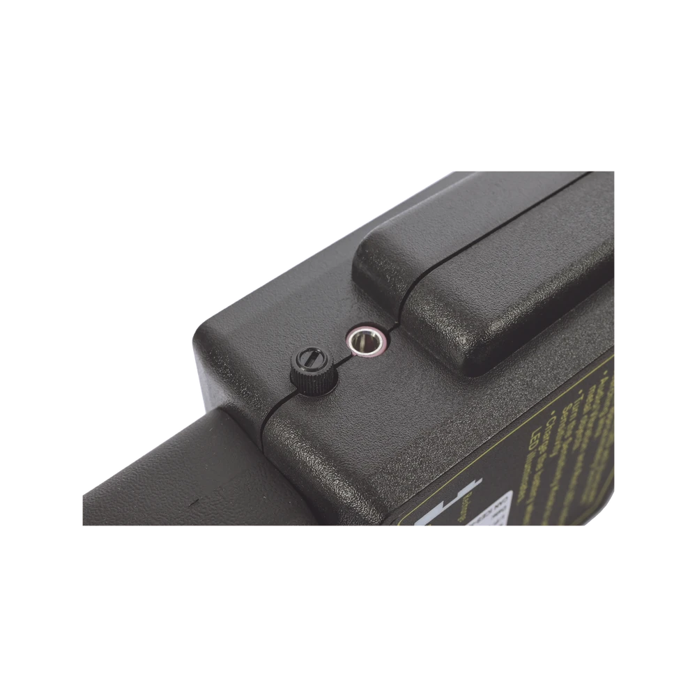 DETECTOR DE METALES PORTATIL / LIGERO Y FÁCIL DE UTILIZAR / ALERTA VISUAL, AUDIBLE Y DE VIBRACIÓN / A PRUEBA DE CAÍDAS (1 METRO)-Detectores de Metales-HIKVISION-Bsai Seguridad & Controles