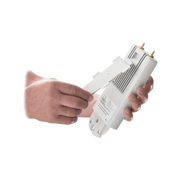 ADAPTADOR PARA MONTAR RADIOS CAMBIUM EPMP5-C, EPMP5-GPS Y EPMP5GL EN ANTENAS UBIQUITI Y SECTORIALES CARRIER CLASS RF ELEMENTS-Antenas-RF ELEMENTS-Bsai Seguridad & Controles