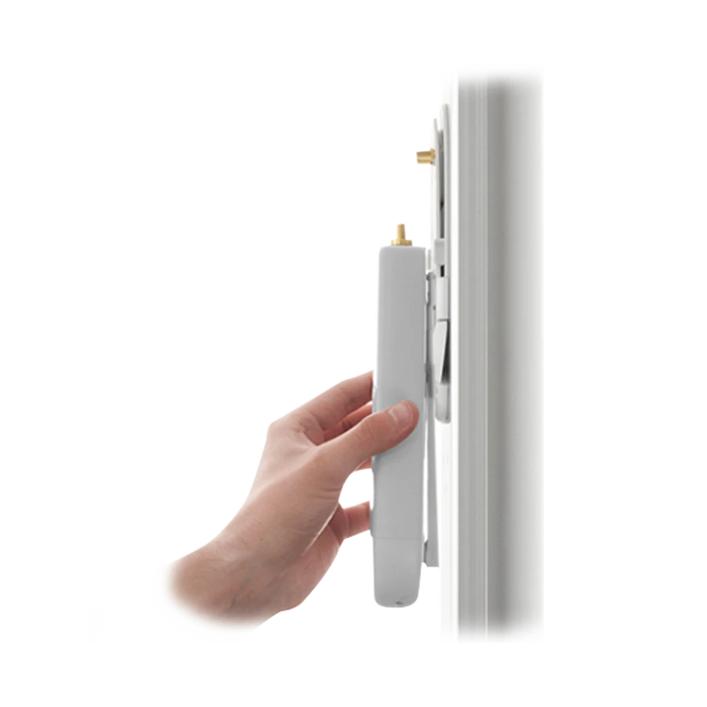 ADAPTADOR PARA MONTAR RADIOS CAMBIUM EPMP5-C, EPMP5-GPS Y EPMP5GL EN ANTENAS UBIQUITI Y SECTORIALES CARRIER CLASS RF ELEMENTS-Antenas-RF ELEMENTS-Bsai Seguridad & Controles