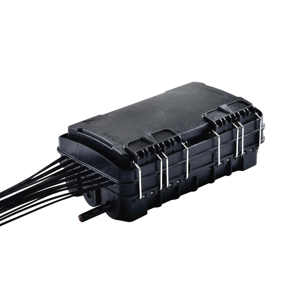 CAJA DE DISTRIBUCIÓN DE FIBRA ÓPTICA PARA 24 EMPALMES, CON 16 ACOPLADORES SC/APC SIMPLEX, EXTERIOR IP65, COLOR NEGRO-Redes FTTH/PON-FIBERHOME-Bsai Seguridad & Controles