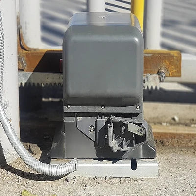 MOTOR PARA PUERTAS CORREDIZAS / 800 KGS / MOTOR BRUSHLESS / CIERRE AUTOMÁTICO / AUTO APRENDIZAJE DE FINALES DE CARRERA-Motores para Portones-ACCESSPRO-Bsai Seguridad & Controles