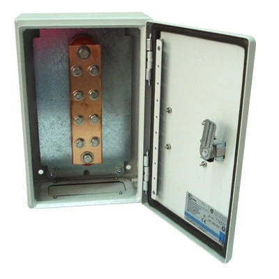 BARRA DE UNIÓN Y DISTRIBUCIÓN DE HILOS TIERRA FÍSICA CON GABINETE DE 1999 AMPERES DE CAPACIDAD-Accesorios para Instalacion Tierra Fisica y Pararrayos-TOTAL GROUND-Bsai Seguridad & Controles