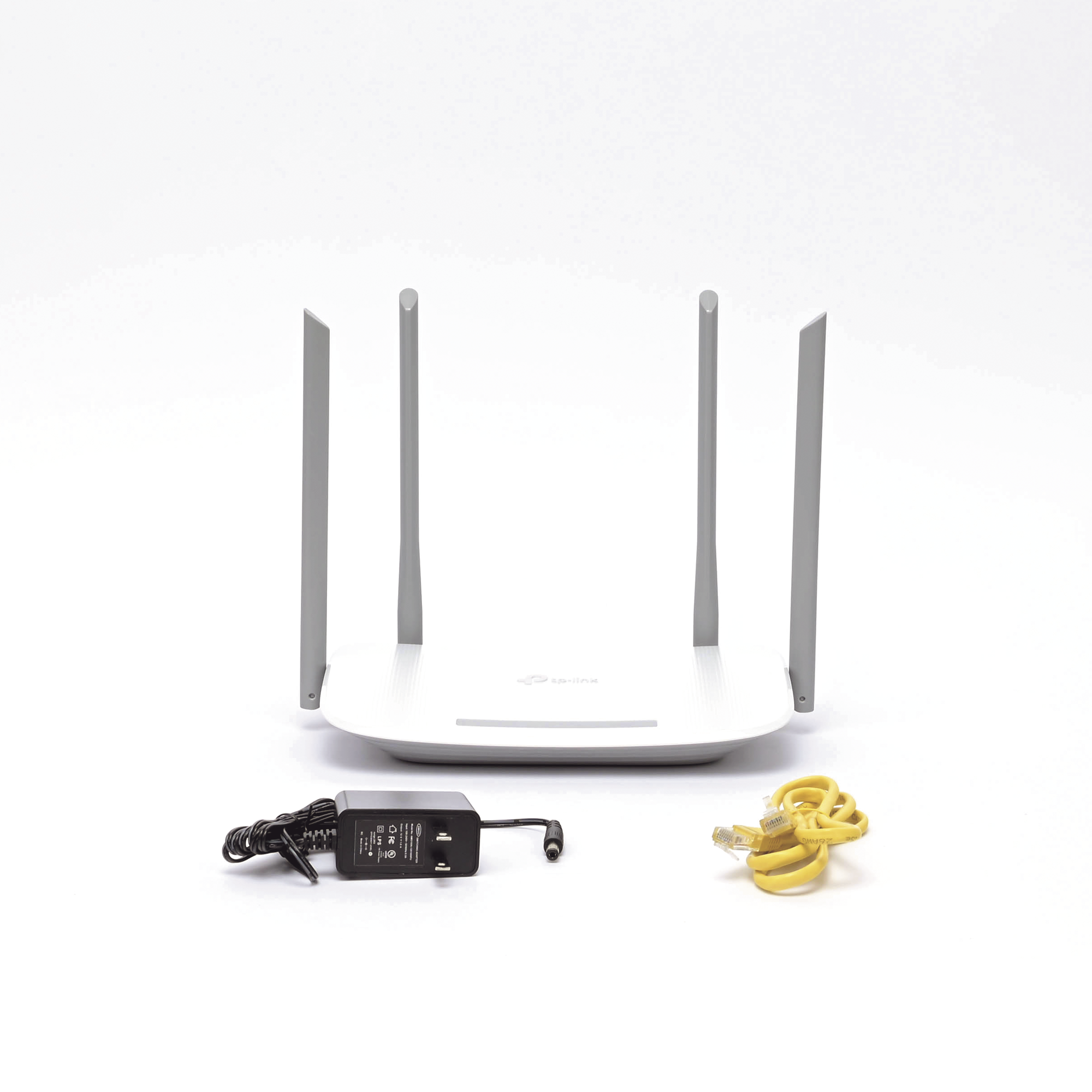ROUTER INALÁMBRICO ISP / DOBLE BANDA AC1200 / 4 ANTENAS EXTERNAS / 3 PUERTOS LAN 10/100/1000 MBPS / 1 PUERTO WAN 10/100/1000 MBPS / COMPATIBLE CON AGINET CONFIG - AGINET ACS (HERRAMIENTA GESTIÓN)
