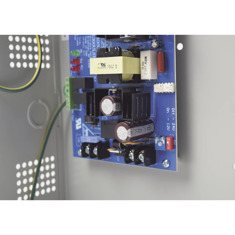 FUENTE DE ALIMENTACIÓN CON CAPACIDAD DE RESPALDO DE 12 VCD @ 4 A Ó 24 VCD @ 3A-Energía-ALTRONIX-Bsai Seguridad & Controles