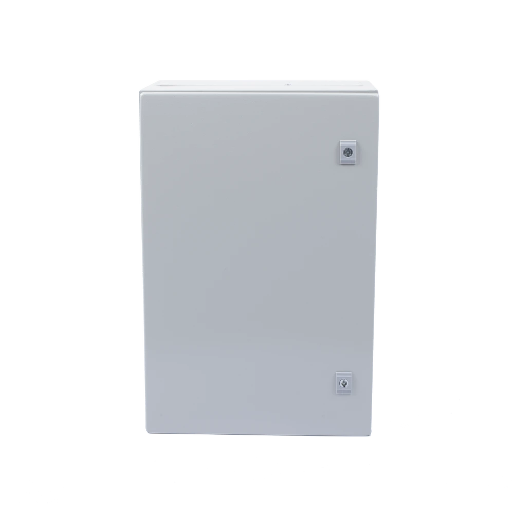 GABINETE DE ACERO IP66 USO EN INTEMPERIE (400 X 600 X 250 MM) CON PLACA TRASERA INTERIOR METÁLICA Y COMPUERTA INFERIOR ATORNILLABLE (INCLUYE CHAPA Y LLAVE).-Racks y Gabinetes-PRECISION-Bsai Seguridad & Controles