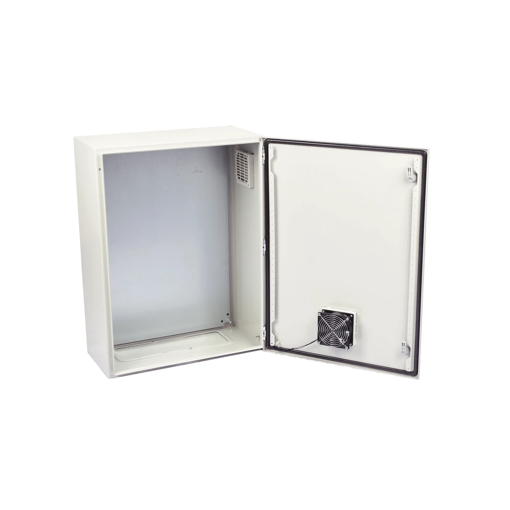 GABINETE VENTILADO DE ACERO IP55 USO EN EXTERIOR (600 X 800 X 300 MM) CON PLACA TRASERA INTERIOR METÁLICA Y COMPUERTA INFERIOR ATORNILLABLE. INCLUYE VENTILADOR, VENTILAS, FILTROS, CHAPA Y LLAVE.-Racks y Gabinetes-PRECISION-Bsai Seguridad & Controles