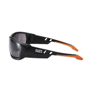 GAFAS DE SEGURIDAD PROFESIONALES, MARCO COMPLETO, CRISTALES GRISES-Ferreteria-KLEIN TOOLS-Bsai Seguridad & Controles