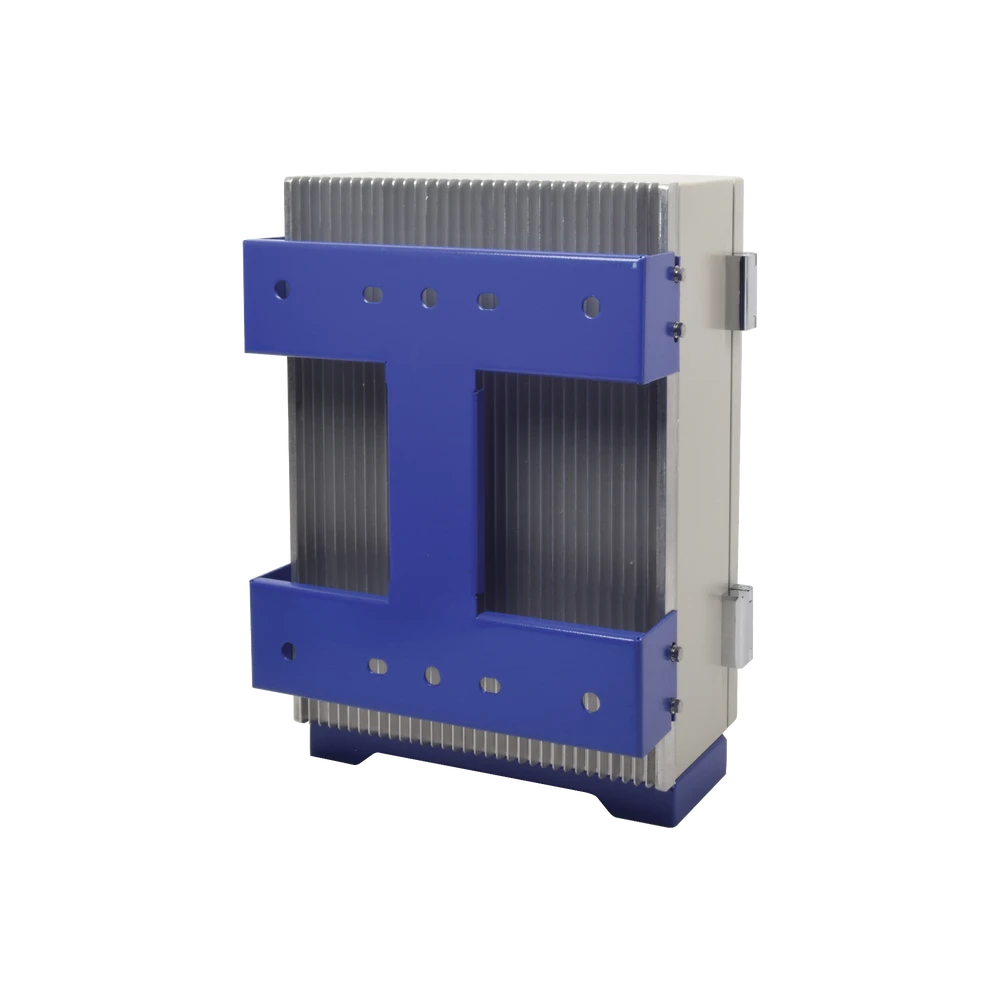 (HASTA 2 KILÓMETROS) AMPLIFICADOR PARA AMPLIAR COBERTURA CELULAR EN EXTERIOR | 850 MHZ, BANDA 5 | SOPORTA 3G Y MEJORA LAS LLAMADAS | 85 DB DE GANANCIA, 5 WATT DE POTENCIA MÁXIMA, HASTA 2 KM DE COBERTURA.-Cobertura para Celular-EPCOM-Bsai Seguridad & Controles