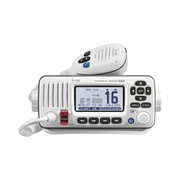 RADIO MÓVIL MARINO, COLOR BLANCO, 25W, TX:156.025-157.425MHZ, RX:156.050-163.275MHZ, CON GPS INTERCONSTRUIDO, PANTALLA DE MATRIZ DE PUNTOS DE FONDO BLANCO, CAPACIDAD DE LLAMADA SELECTIVA DSC, CANALES CAN,USA,INT INCLUYE MICROFONO, CABLE DE ALIM..