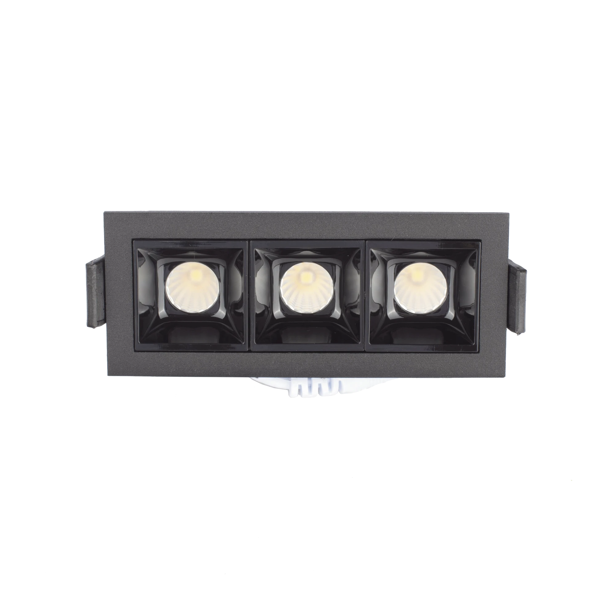 REFLECTOR EMPOTRABLE / LUZ FRÍA / 6 W / 420 LÚMENES / 50000 HRS / IP20-Iluminación-EPCOM INDUSTRIAL-Bsai Seguridad & Controles