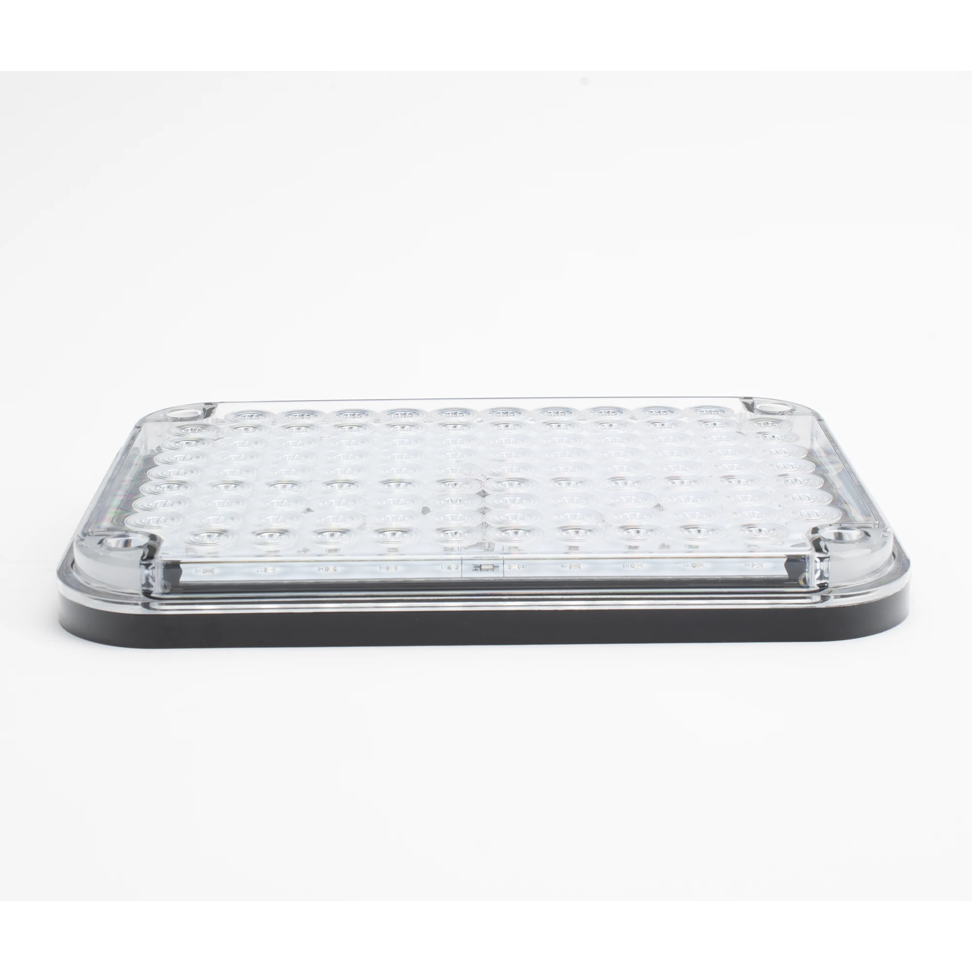 LUZ DE ADVERTENCIA DE 9X7", COLOR CLARO, IDEAL PARA AMBULANCIAS-Luces Auxiliares Vehiculares-EPCOM INDUSTRIAL SIGNALING-Bsai Seguridad & Controles