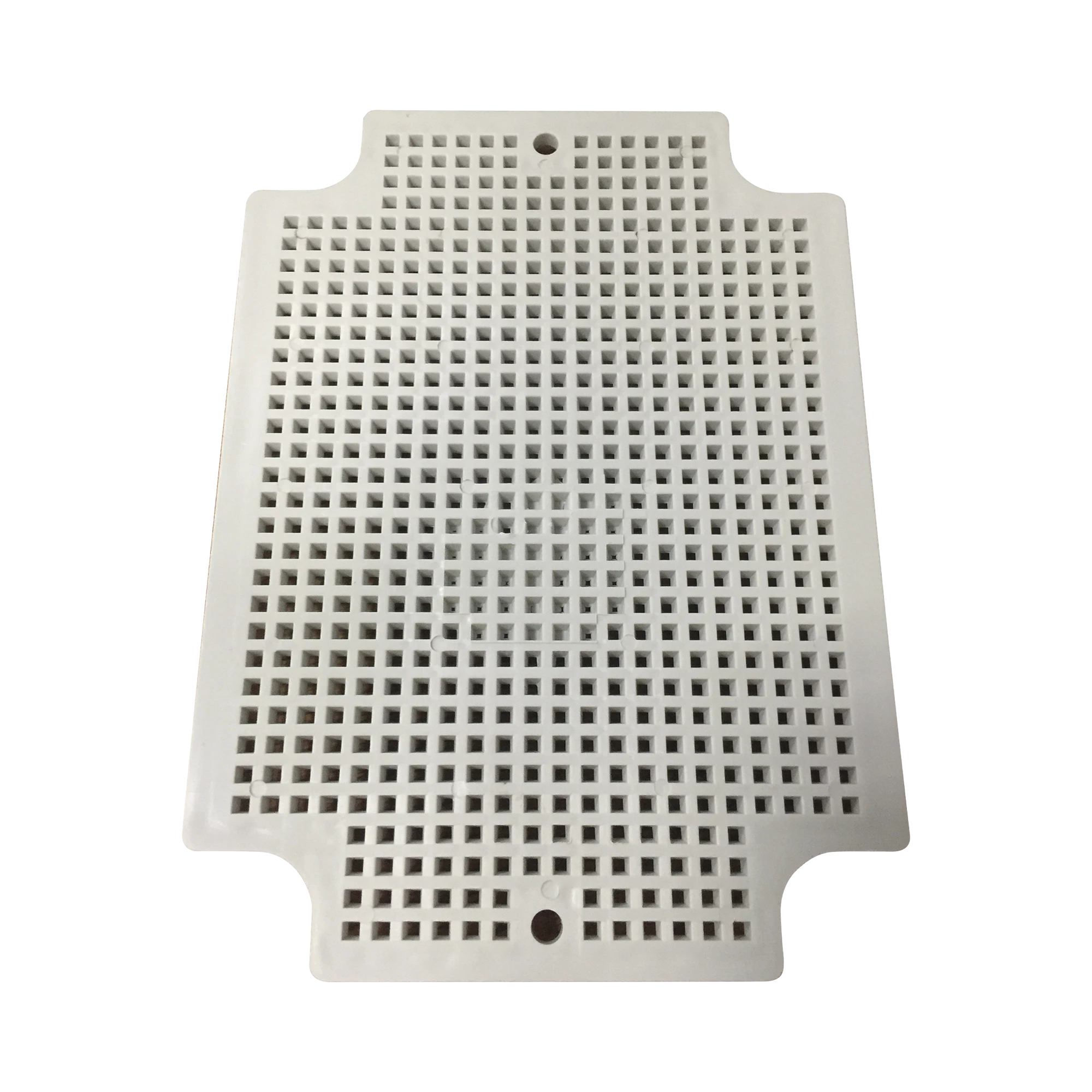 PLACA INTERNA DE PLÁSTICO PARA GABINETES PST-3030-18E.-Racks y Gabinetes-PRECISION-Bsai Seguridad & Controles