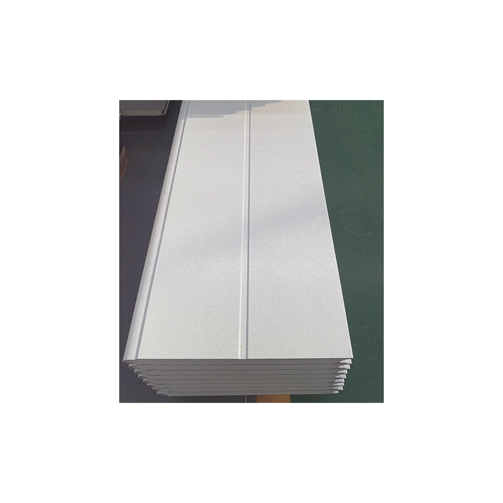 PUERTA DE GARAGE DE ALTA CALIDAD, LISA COLOR BLANCO 18X8 PIES, AISLADA, ESTILO AMERICANA.-Acceso Vehicular-ACCESSPRO-Bsai Seguridad & Controles