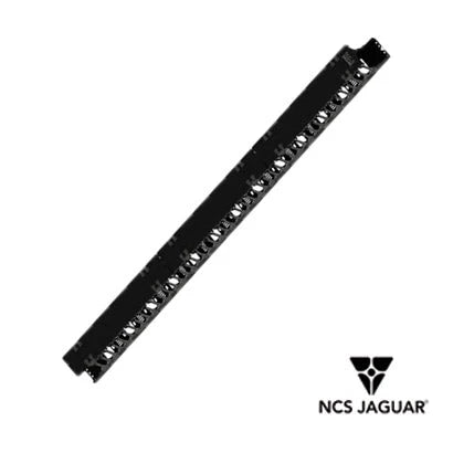 ORGANIZADOR VERTICAL P/RACKS O GABINETES CABLE NCS JAGUAR NCS-VOP-45 45 UR CON PEINES DE POLICARBONATO TAPA REMOVIBLE Y ABATIBLE POSIBILIDAD DE SUJECION DE CABLE CON CINCHOS VELCRO O PIOLA PESO DE 6 KG CUMPLE CON LA NORMA EIA-Racks y Gabinetes-NCS JAGUAR-NCS-VOP-45-Bsai Seguridad & Controles