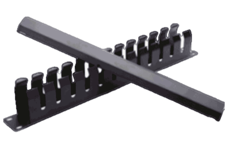 SAXXON SXORGNET24P - ORGANIZADOR DE CABLES HORIZONTAL CON TAPA PARA RACK DE19" / 1U / 24 POSICIONES / COLOR NEGRO / TAPA Y BASE METÁLICA-Organizadores-SAXXON-Bsai Seguridad & Controles