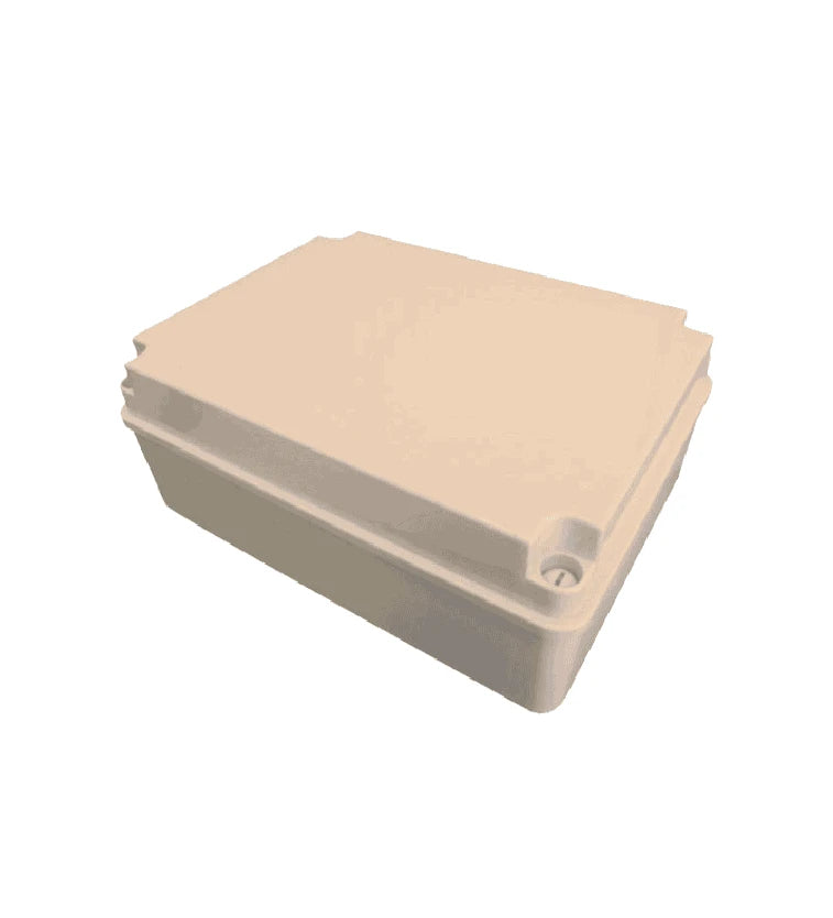 SBETECH OP380300120- CAJA PLÁSTICA DE TAPA OPACA / 38.0 CM X 30.0 CM X 12.0 CM / MULTIUSOS/ GRADO DE PROTECCIÓN IP66 / FABRICADO EN MATERIAL AUTOEXTINGUIBLE/ RESISTENTE A LA ABRASIÓN-Faceplate Y Cajas Universales-SBE TECH-SBT1630015-Bsai Seguridad & Controles