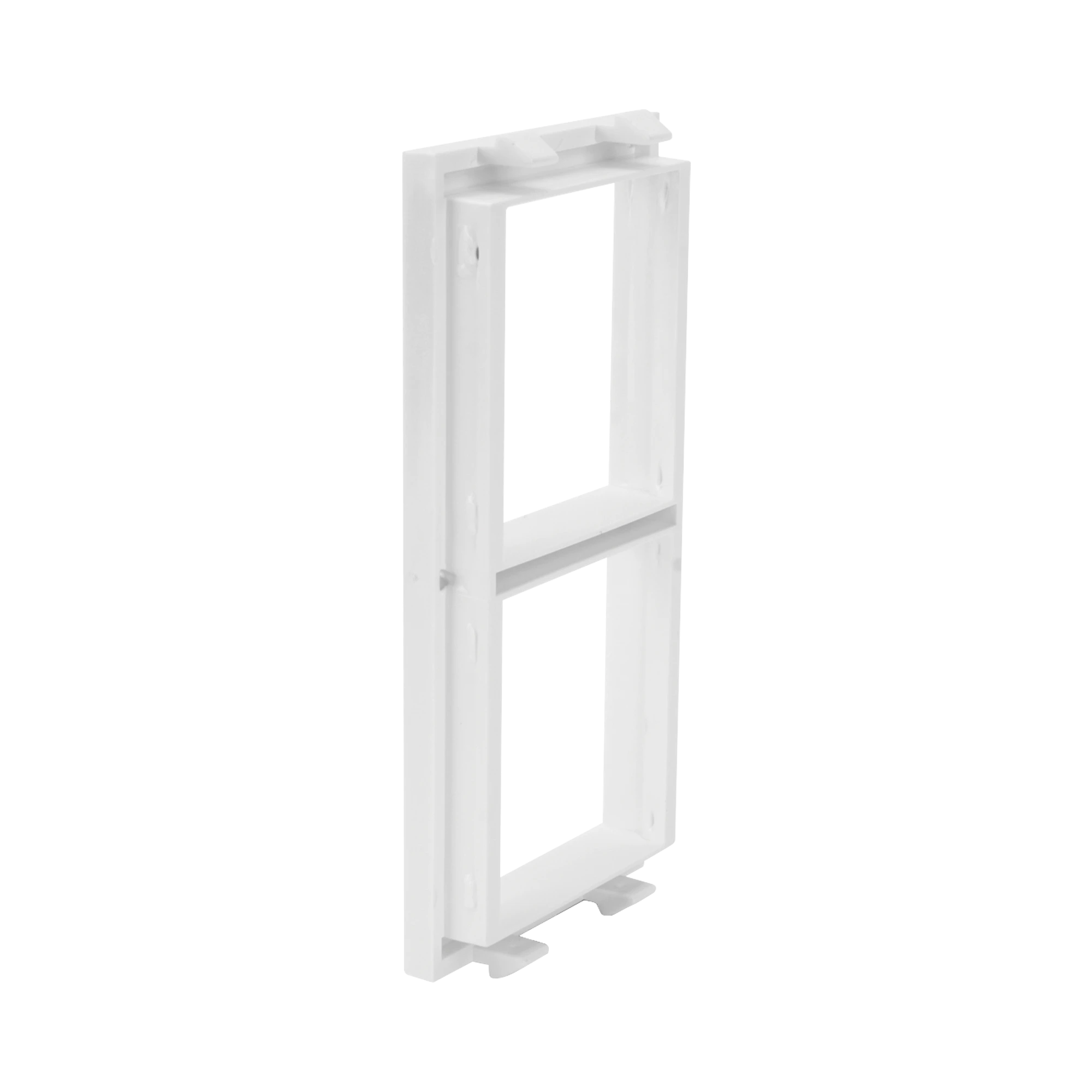 PLACA ADAPTADORA PARA INSTALAR MÓDULOS EN CAJAS PARA PISO FALSO SM-CPF-2, SM-CPF-4, SM-CPF-6 Y PARA PAVIMENTO SM-CPAV-2 Y SM-CPAV-4