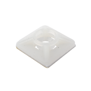BASE AUTOADHERIBLE PARA CINCHOS PRÁCTICA Y EFICIENTE PARA LA ORGANIZACIÓN Y FIJACIÓN DE CABLES, FABRICADA EN NYLON RESISTENTE Y DE COLOR NATURAL CON UNA MEDIDA DE 19X19 MM, PAQUETE CON 100 PIEZAS (4210-00001)