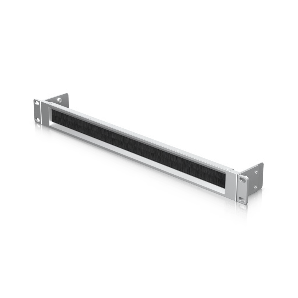 UACC RACK MOUNT PANEL BRUSH 1U – PANEL CON CEPILLO PARA RACK QUE PERMITE EL PASO ORDENADO DE CABLES, REDUCE LA ENTRADA DE POLVO Y MANTIENE UNA ESTÉTICA LIMPIA Y UNIFORME