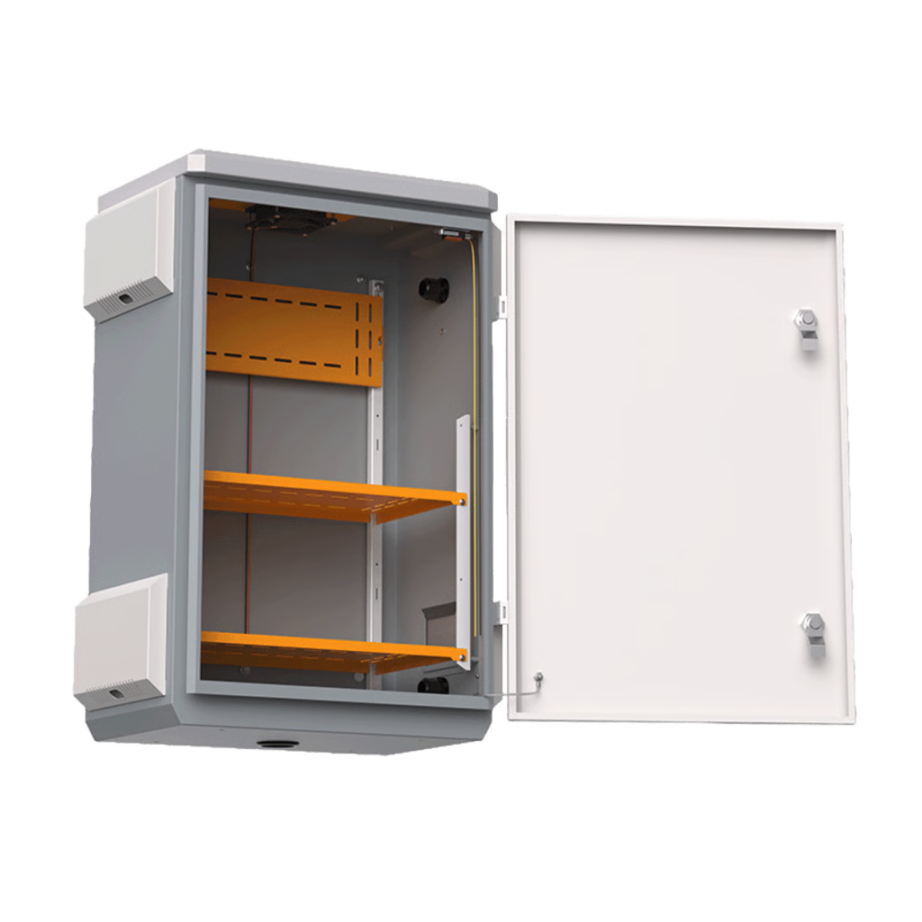 GABINETE DE ACERO VENTILADO PARA EXTERIOR 380 X 660 X 240 MM CON RIELES DIN Y 4 PLACAS LATERALES PARA MONTAJE DE EQUIPOS POR FUERA