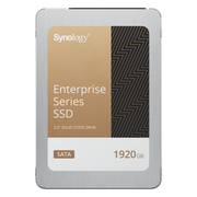 SSD SATA DE 2,5" SERIE ENTERPRISE | 1920 GB | ALTO RENDIMIENTO ESTABLE 50.000 IOPS | RESISTENCIA EMPRESARIAL 10.000 TBW | PROTECCIÓN DE DATOS INTEGRAL | ANÁLISIS DE VIDA ÚTIL | COMPATIBILIDAD CON SYNOLOGY DSM.