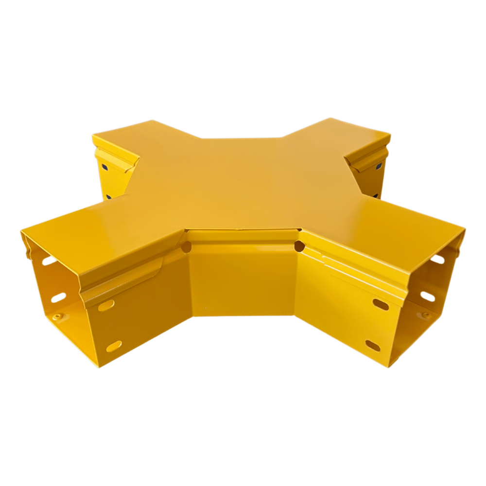 CHFIBER CRUCE HORIZONTAL DE ALUMINIO PERALTE 4" ANCHO 4" RADIO 8" CON RECUBRIMIENTO EN PINTURA EPÓXICA, INCLUYE TAPA , UN PAR DE COPLES Y TORNILLERÍA.