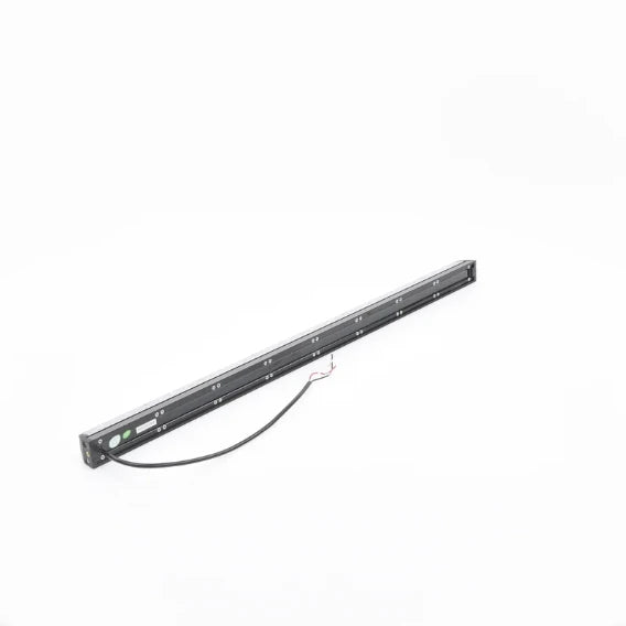 BARRA DE LUZ DE ADVERTENCIA CON 8 MÓDULOS ÁMBAR, IDEAL PARA EL DIRECCIONAMIENTO DE TRÁFICO-Luces Perimetrales-EPCOM INDUSTRIAL SIGNALING-Bsai Seguridad & Controles