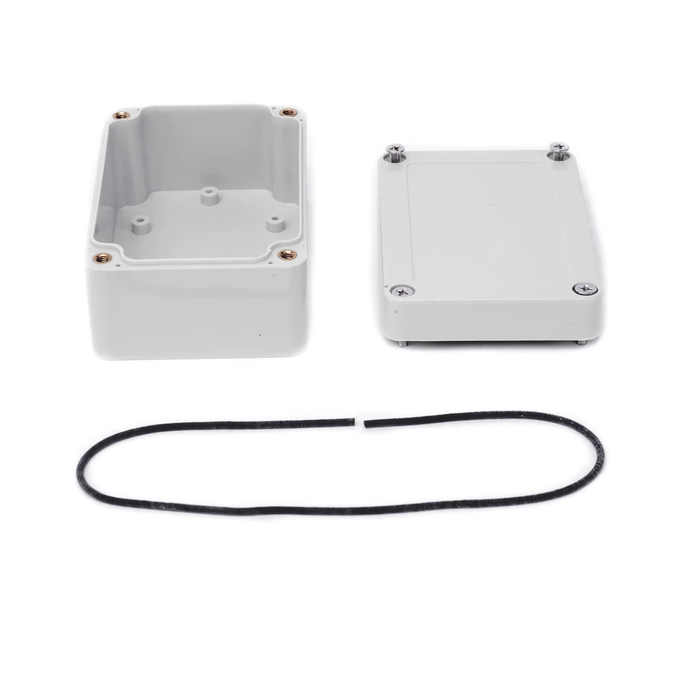 GABINETE PLÁSTICO PARA EXTERIOR (IP65) DE 100 X 68 X 50 MM CIERRE POR TORNILLOS.-Gabinetes para Exterior-TXPRO-Bsai Seguridad & Controles