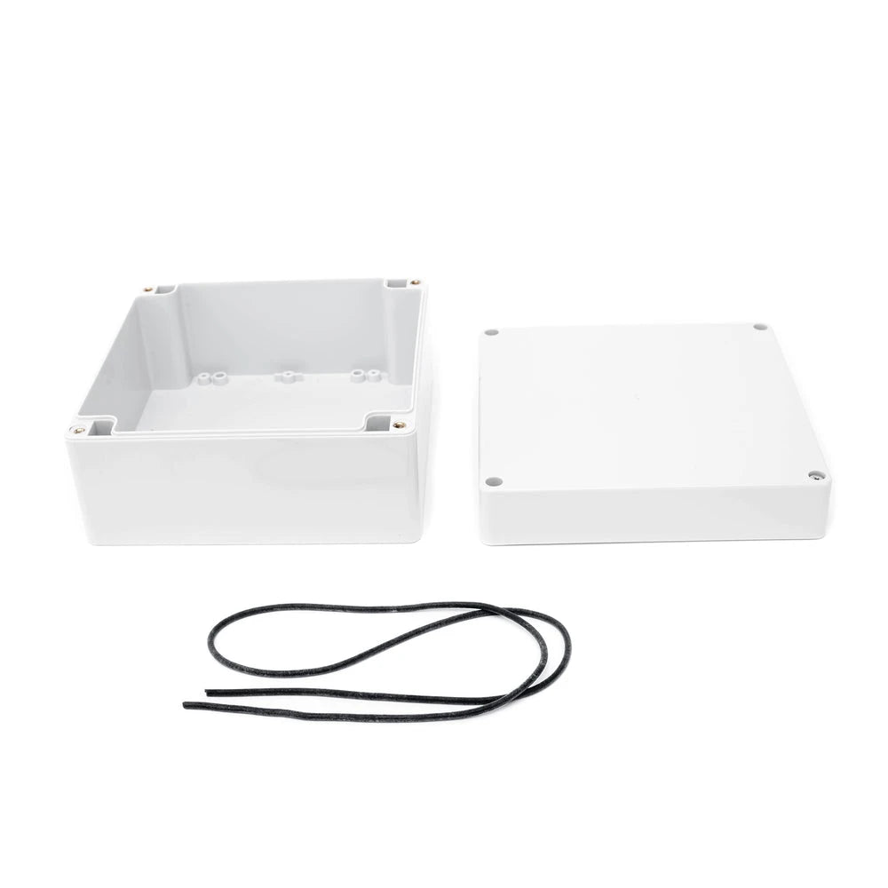 GABINETE PLÁSTICO PARA EXTERIOR (IP65) DE 160 X 160 X 90 MM CIERRE POR TORNILLOS.-Gabinetes para Exterior-TXPRO-Bsai Seguridad & Controles