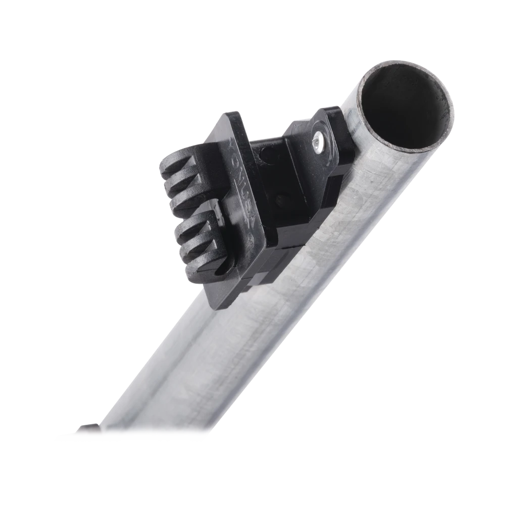 POSTE DE 1.2 M FABRICADO EN TUBO DE ACERO GALVANIZADO CON 5 AISLADORES DE PASO-Cercas Eléctricas-YONUSA-Bsai Seguridad & Controles