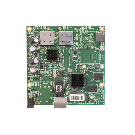 RB911G-5HPACD -- MIKROTIK -- al mejor precio $ 1876.60 -- 5 GHz,Enlaces PtP y PtMP,Redes
