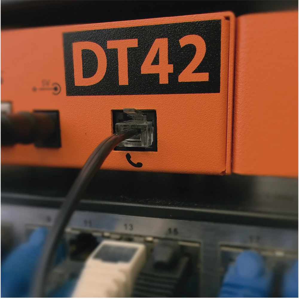 RECEPTORA DE ALARMAS HIBRIDA IP UNIVERSAL, Y CON 1 ENTRADA TELEFÓNICA, IDEAL PARA SU CENTRAL DE MONITOREO, RECIBE MINI014GV2, PRO4G, Y LINEAS DE TELÉFONO.-Centrales de Monitoreo-MCDI SECURITY PRODUCTS, INC-Bsai Seguridad & Controles