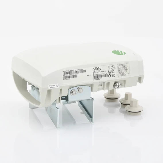 UNIDAD TERMINAL MULTIHAUL? TU, 90°, 100 MBPS ACTUALIZABLES A 1000MBPS, 3 PUERTOS RJ-45 (SALIDA POE HABILIDATA EN 2 PUERTOS), MONTAJE E INYECTOR POE INCLUIDOS, IP65, COLOR BLANCO-Enlaces PtP y PtMP-SIKLU-Bsai Seguridad & Controles