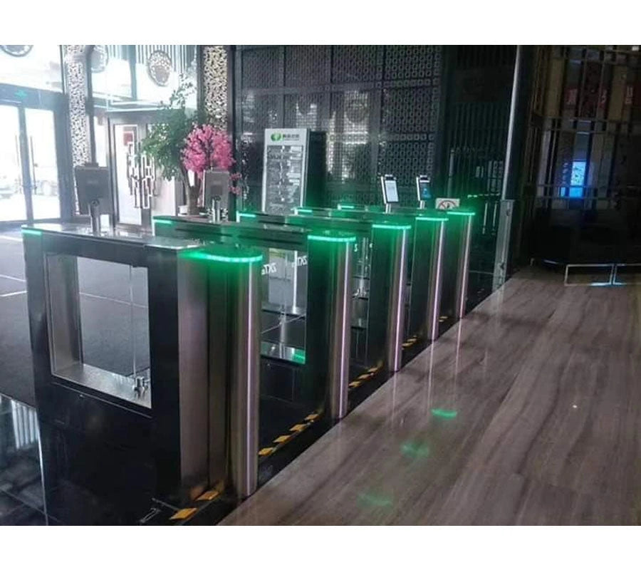 ZKTECO SBTL6200 - BARRERA ABATIBLE TIPO SWING CARRIL ADICIONAL DE ACCESO PEATONAL / ACERO INOXIDABLE/ ALETAS DE ACRÍLICO / NO INCLUYE ACCESORIOS / COMPATIBLE CON SBTL6000 Y EQUIPOS DE ROSTRO, PALMA, PANEL INBIO CON ESCLAVOS DE LECTURA DE QR Y PROXIMIDAD-Swing Barriers-ZKTECO-Bsai Seguridad & Controles